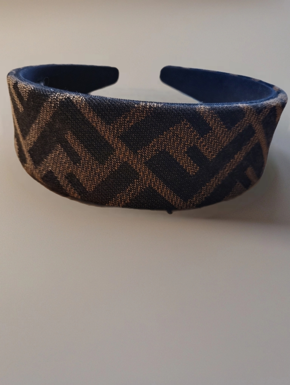 Chunky Geometric Pattern Headband in Black and Brown